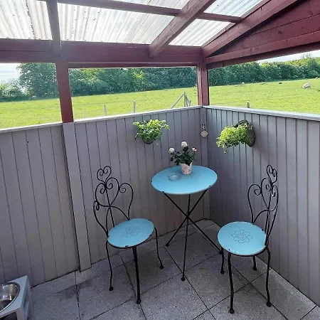 Hundeurlaub Bei Karin, Holzhaus, Eingezaeunter Garten, E-Ladestation, Wlan, Ebenerdig Emmelsbull-Horsbull Exterior photo